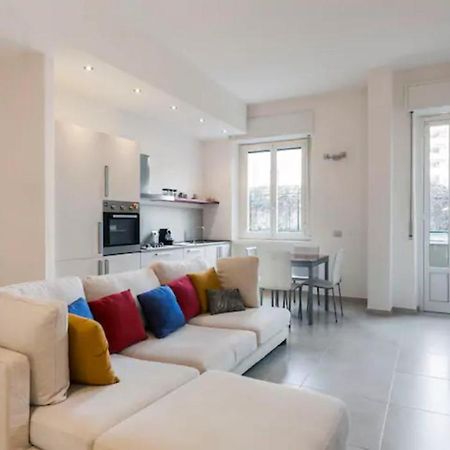 Loreto & Stazione Centrale Cozy Apartment Мілан Екстер'єр фото